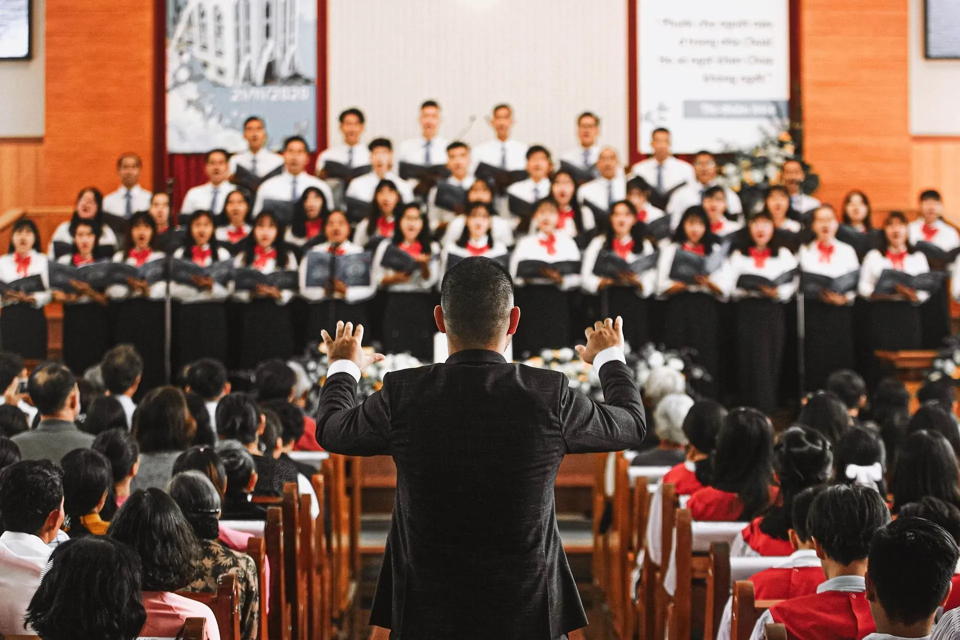 Learn about Gospel choirs to know more about sacred songs.