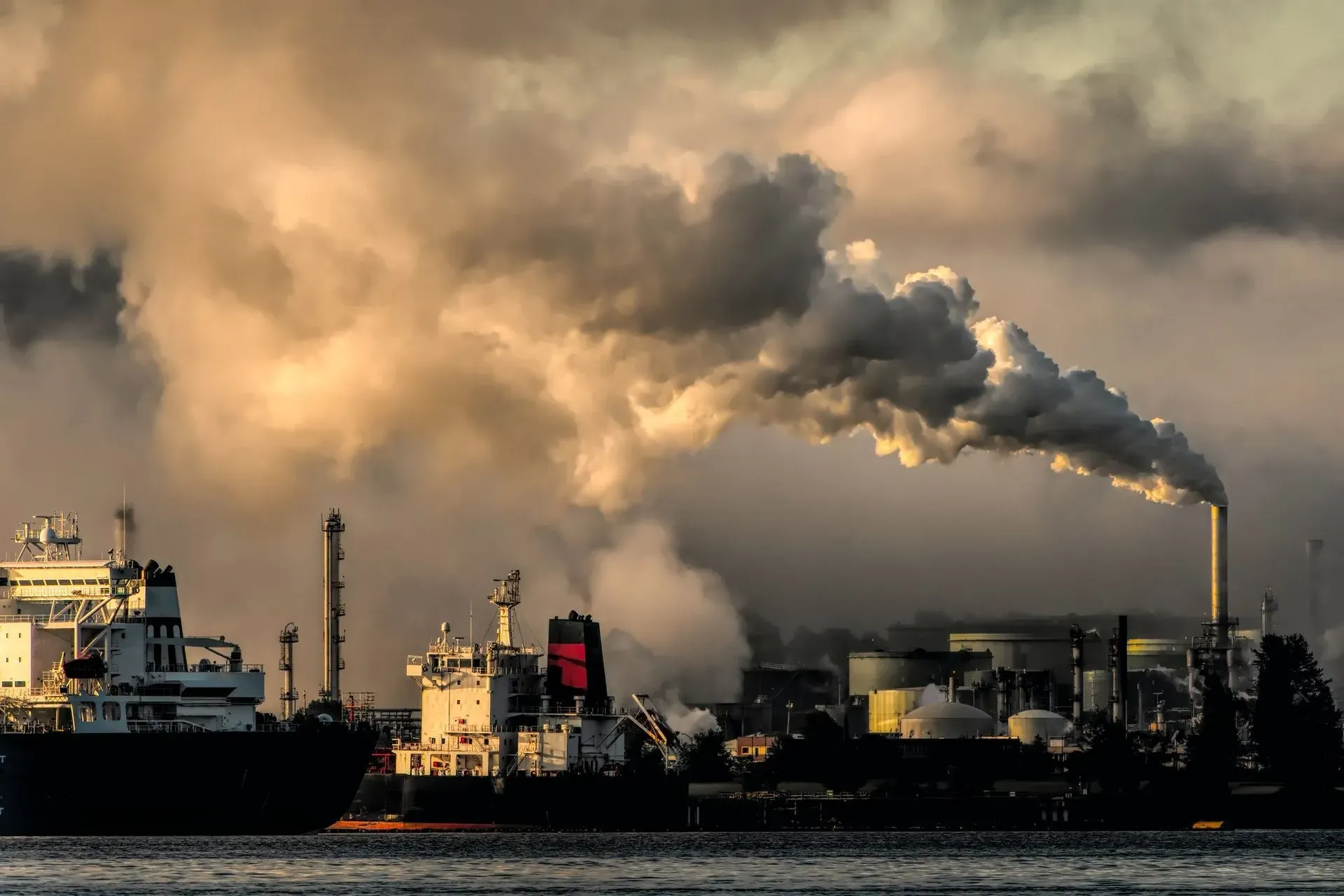 Coal pollution facts are extremely important to understand climate change. Read them all here at Kidadl.