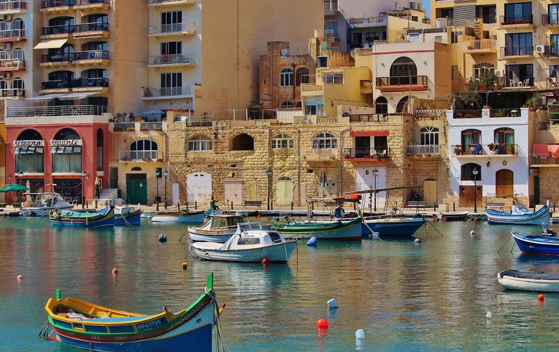 Maltese islands are beautiful and serene! Have a look at some mind-blowing facts.