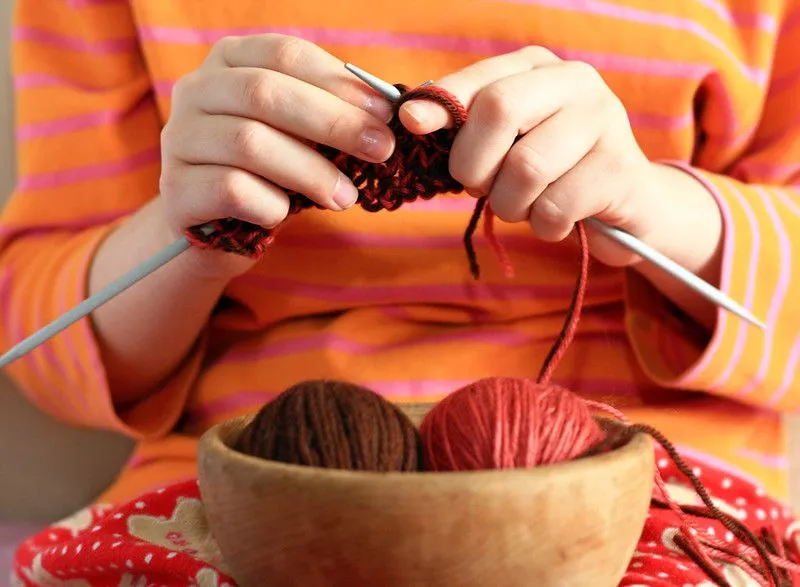 knitting classes for families