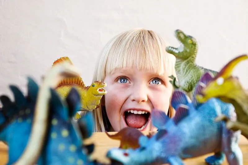 kid with dinosaur puns
