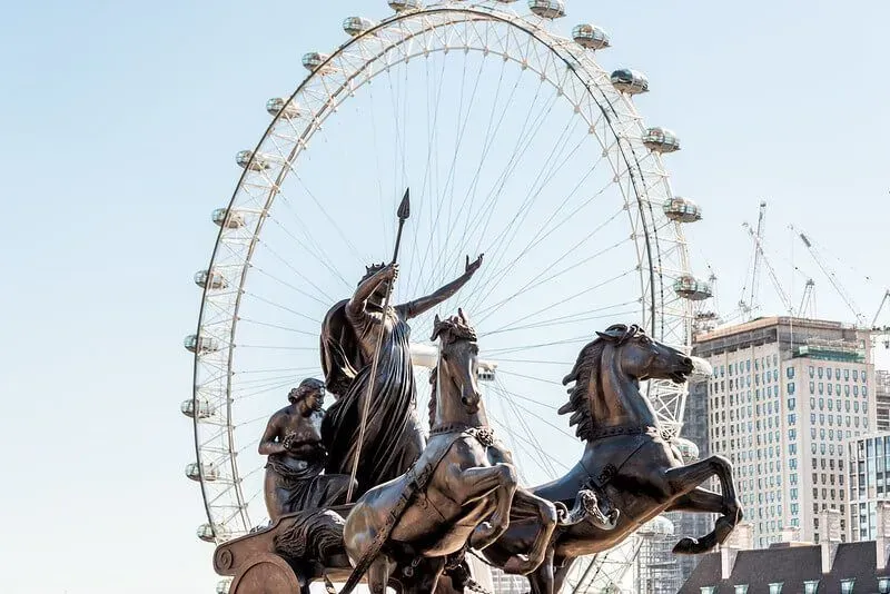 Boudicca statue in London for Boudicca Facts For Kids