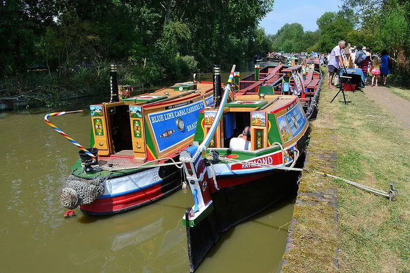 canal trip with kids