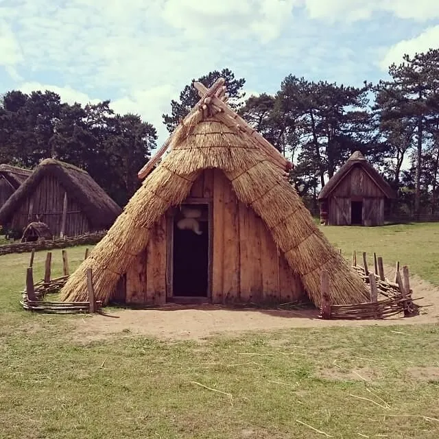 Hut Example of Anglo-Saxon Homes