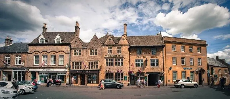 Stow On The Wold, a beautiful Cotswold Family Holidays destination