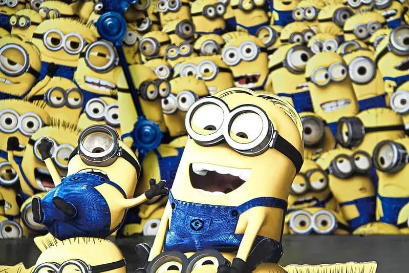 Lots of minions laughing and happy.