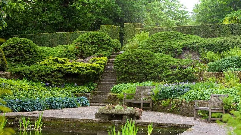 Green gardens at Wentworth.
