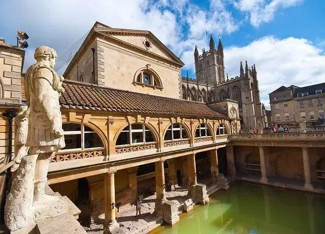 The terrace which overlooks the Great Bath with Bath Abbey in the background. 