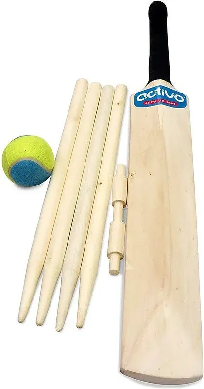 Mookie Complete Cricket Set.