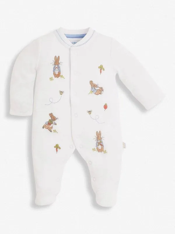Up To 1 Month ~ Up To 10 Lbs ~ Peter Rabbit And Heart  Designed Cream Sleepsuit