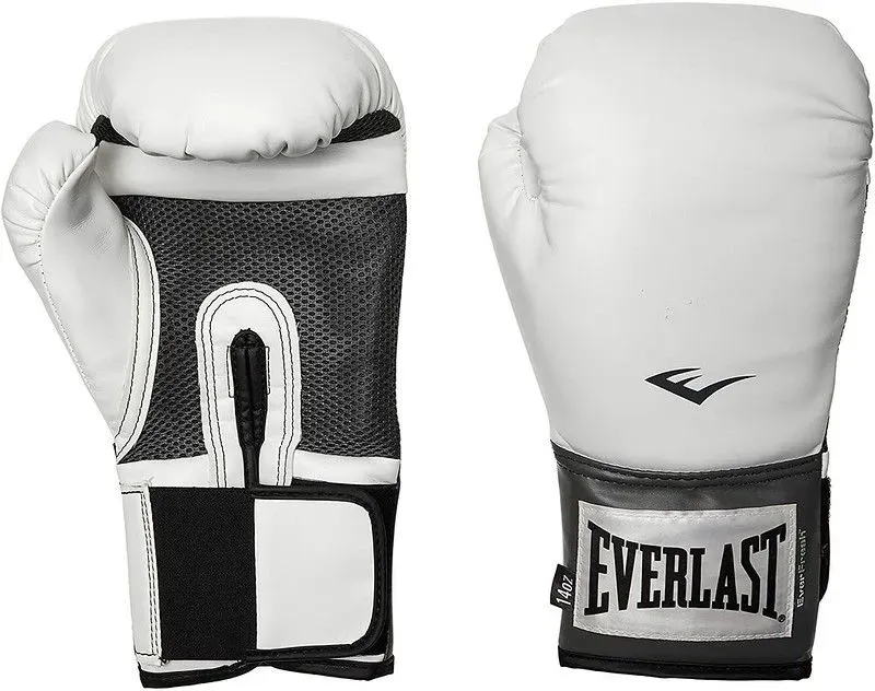 Everlast 8oz Training Gloves.