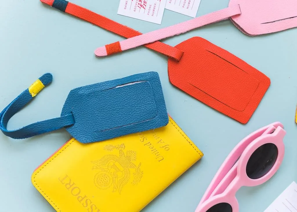 DIY coloured leather luggage tags.