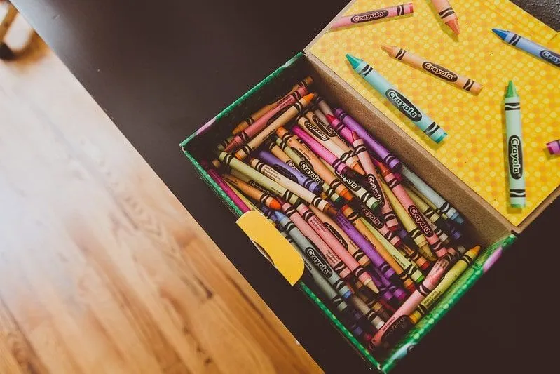 Open box of lots of Crayola crayons.
