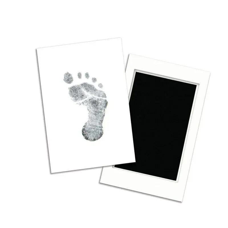 Pearhead Newborn Baby Clean-Touch Inkless Pad.