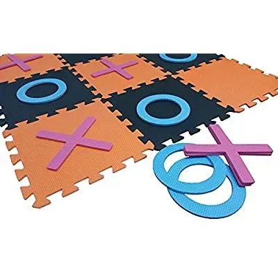 Guilty Gadgets Giant Garden Noughts and Crosses.