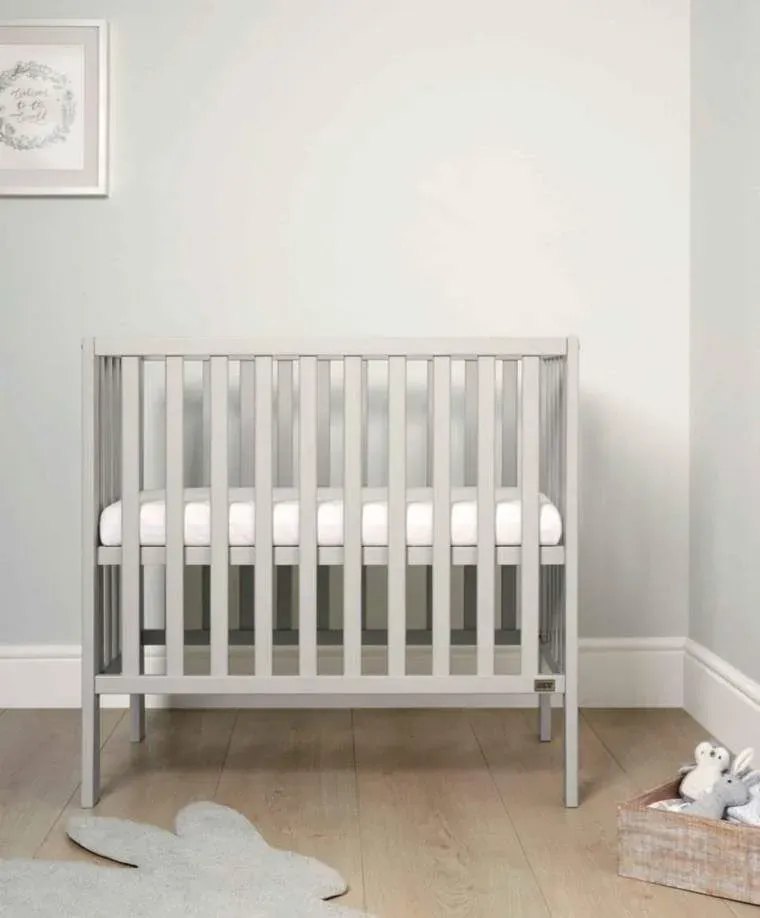 Petite Compact Cot For Baby To One Year.