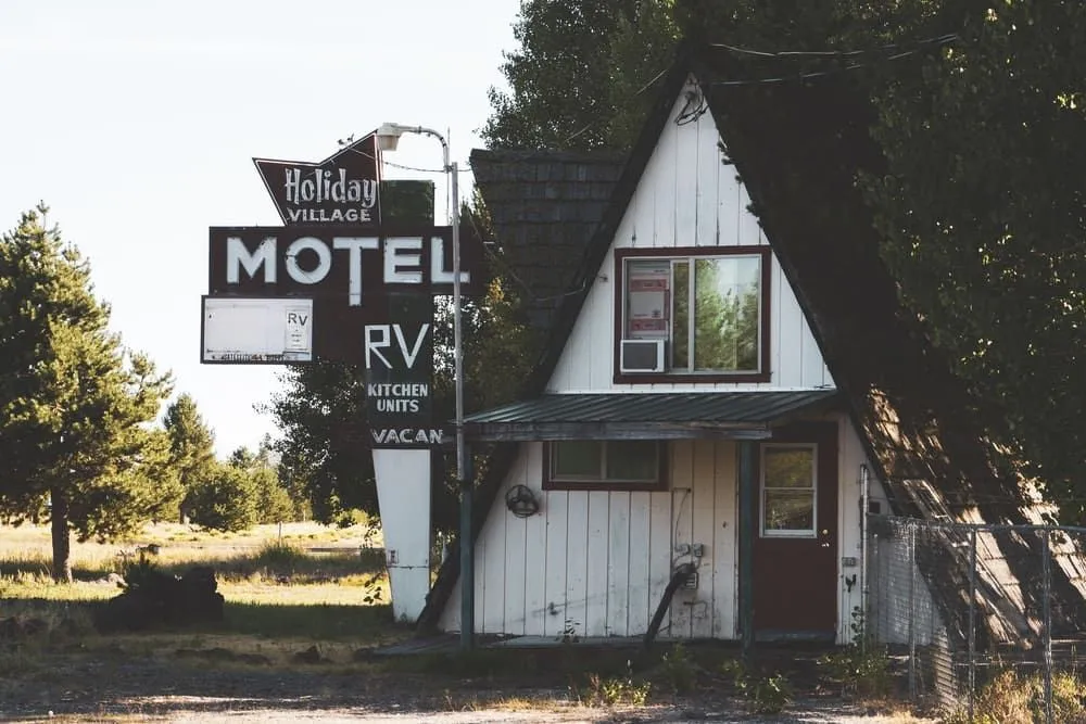 People will remember your motel name if its name is funny and creative