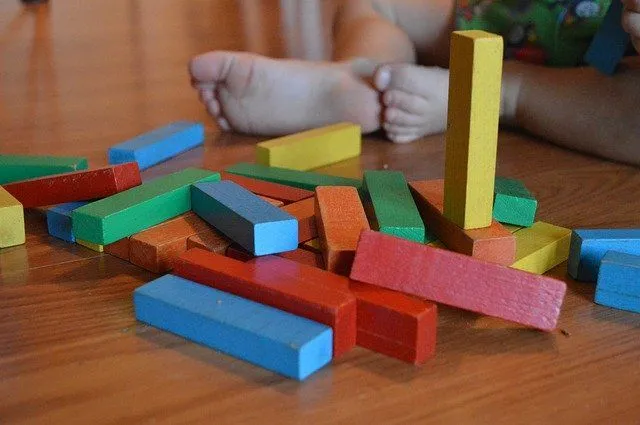 Best Montessori Toys For Learning And Play.