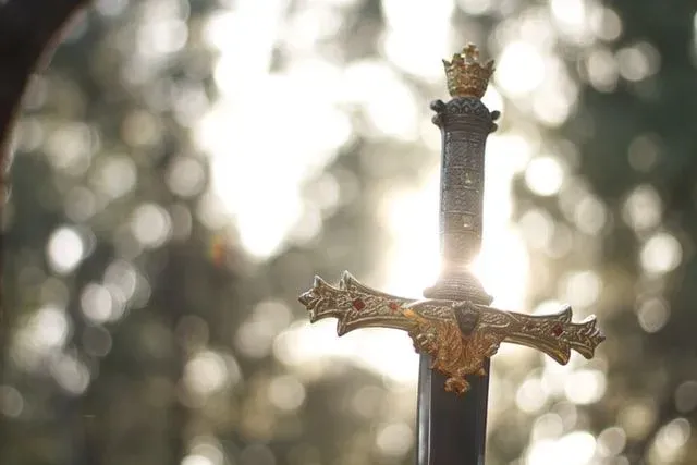 The best sword names in 'Game Of Thrones' are inspired by the material they are made from.