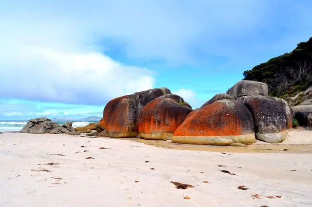 There are some amazing natural rock formations.