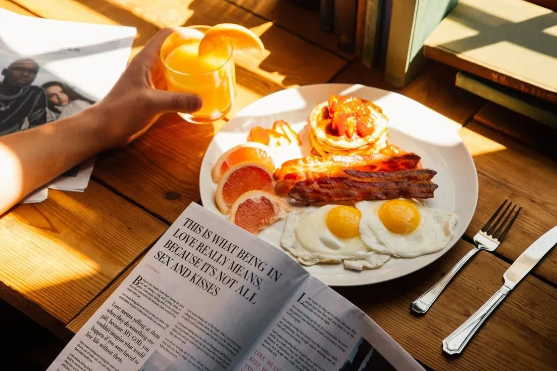 Find the best bacon quotes and sayings for a perfect breakfast.