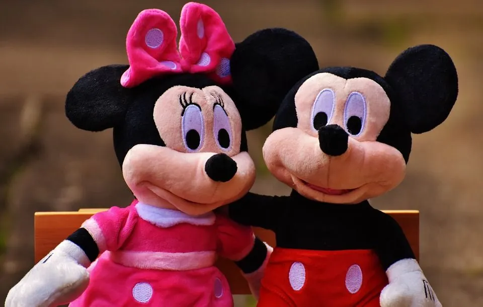 Mickey and Minnie mouse love quotes listed here will make you fall in love with them.
