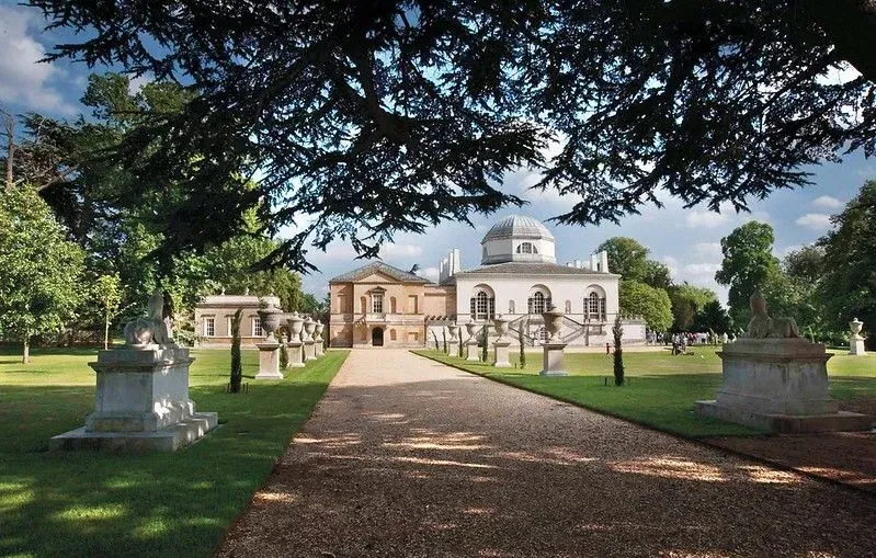 A view of the house and gardens at Chiswick House and Gardens.