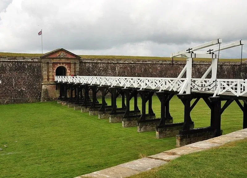 Fort George white bridge to entrance.