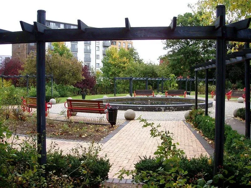 Brookmill Park Gardens.