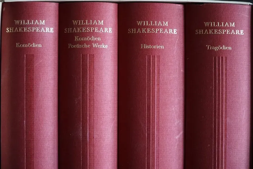 Quotes by William Shakespeare from 'Richard III' record the short span of Richard III's reign.