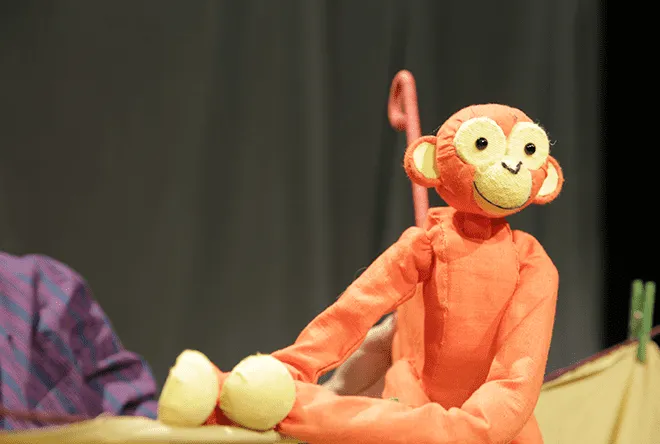 Join Sue as she struggles to get the Little Monkey to bed. Get your Five Little Monkeys Park Theatre tickets now.