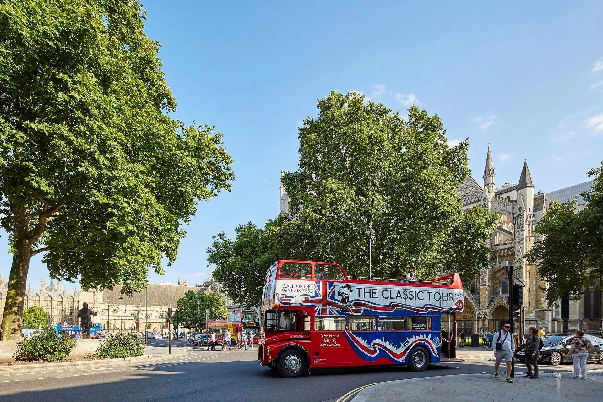 Learn some fun London facts as you plug in your headphones for the impressive audio guide. Buy London Bus Tour tickets here. 