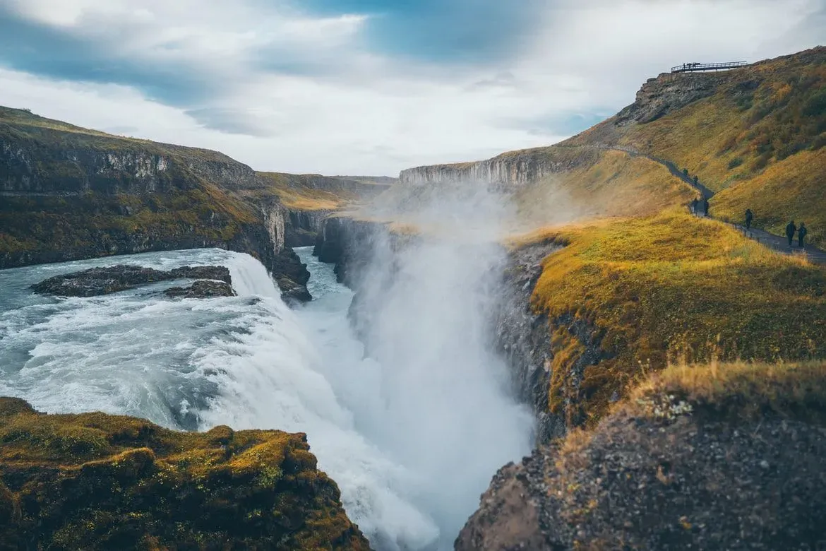 Gullfoss waterfall facts presents to us one of the most visited tourist spots in Iceland.