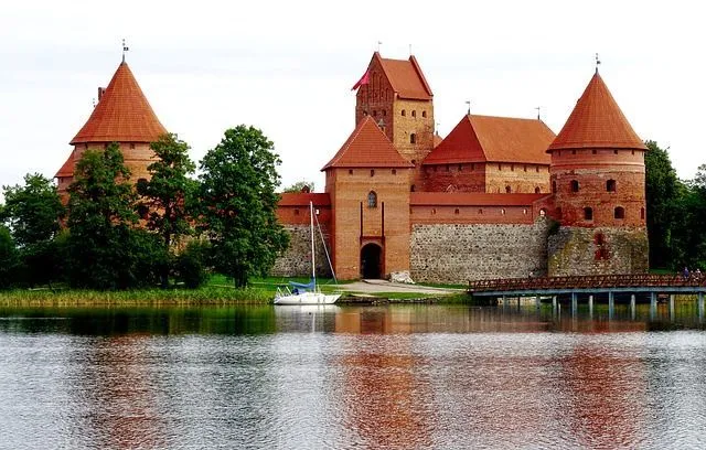 Purnuskes village in Lithuania is the geographical center of Europe.