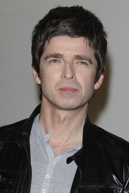 Learn more about a few uplifting and inspiring Noel Gallagher quotes.