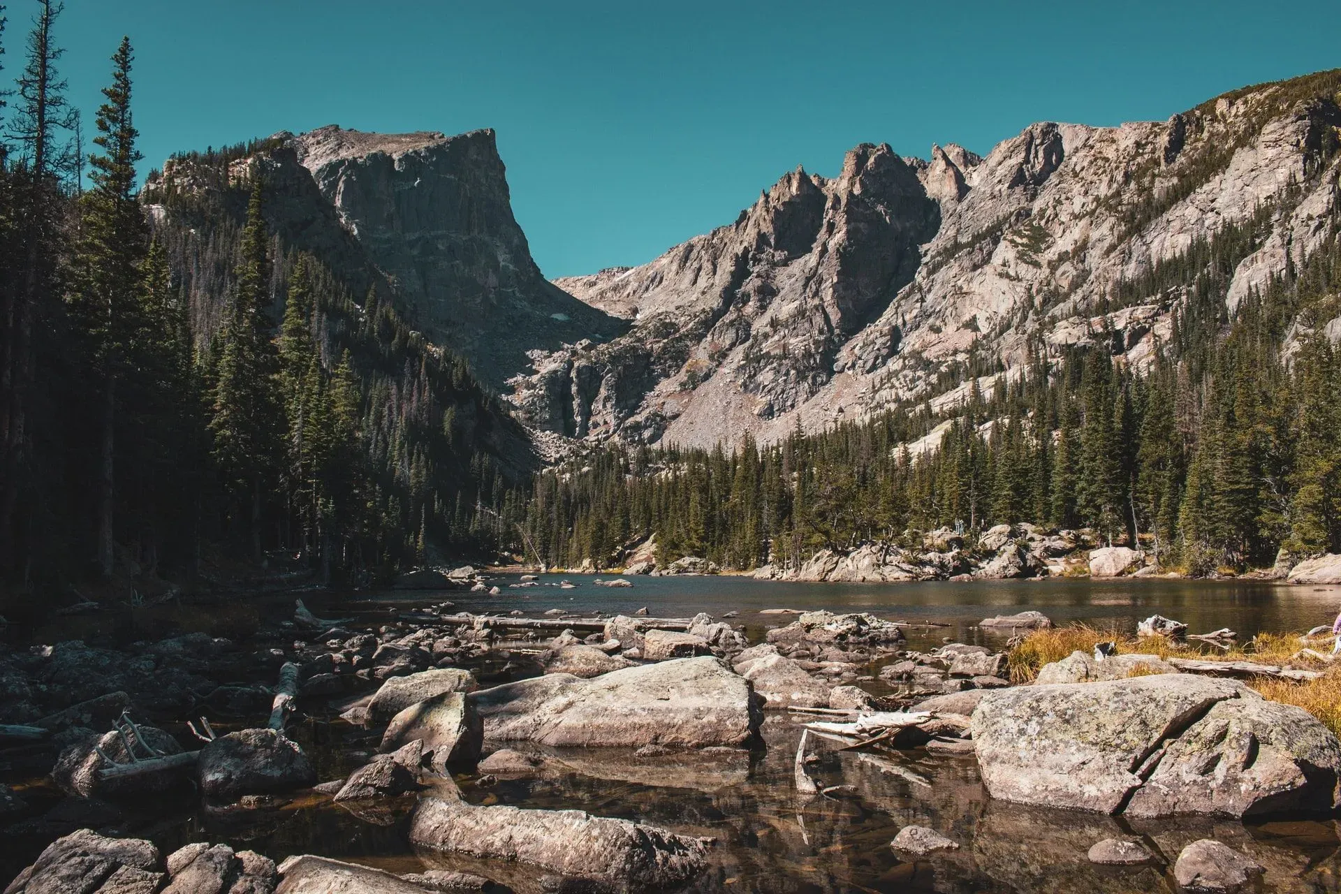 The Rocky Mountain area is home to many large geographical features, including the Rocky Mountains themselves. Learn more about the highest mountain in the Rocky Mountains here.