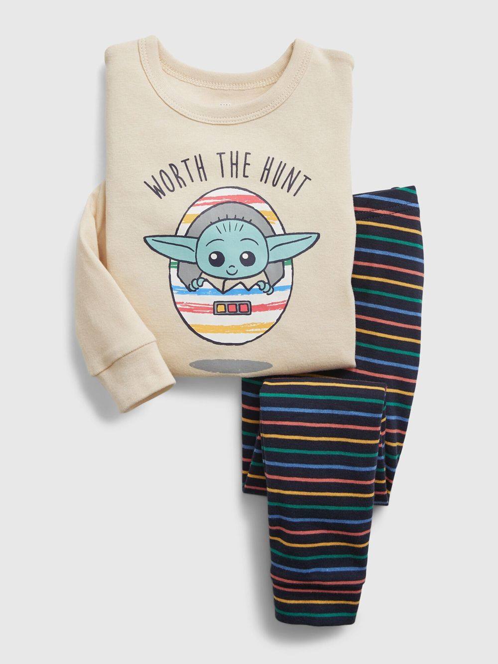 BabyGap | Star Wars™ 100% Organic Cotton Graphic PJ Set.