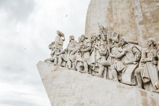 Monument to the discoveries in Portugal-a search for new regions on Earth's surface by using longitude-latitude