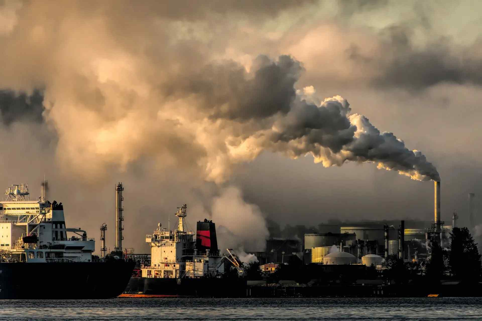 35 Amazing Fossil Fuel Pollution Facts That Are Air Pollution Concern |  Kidadl
