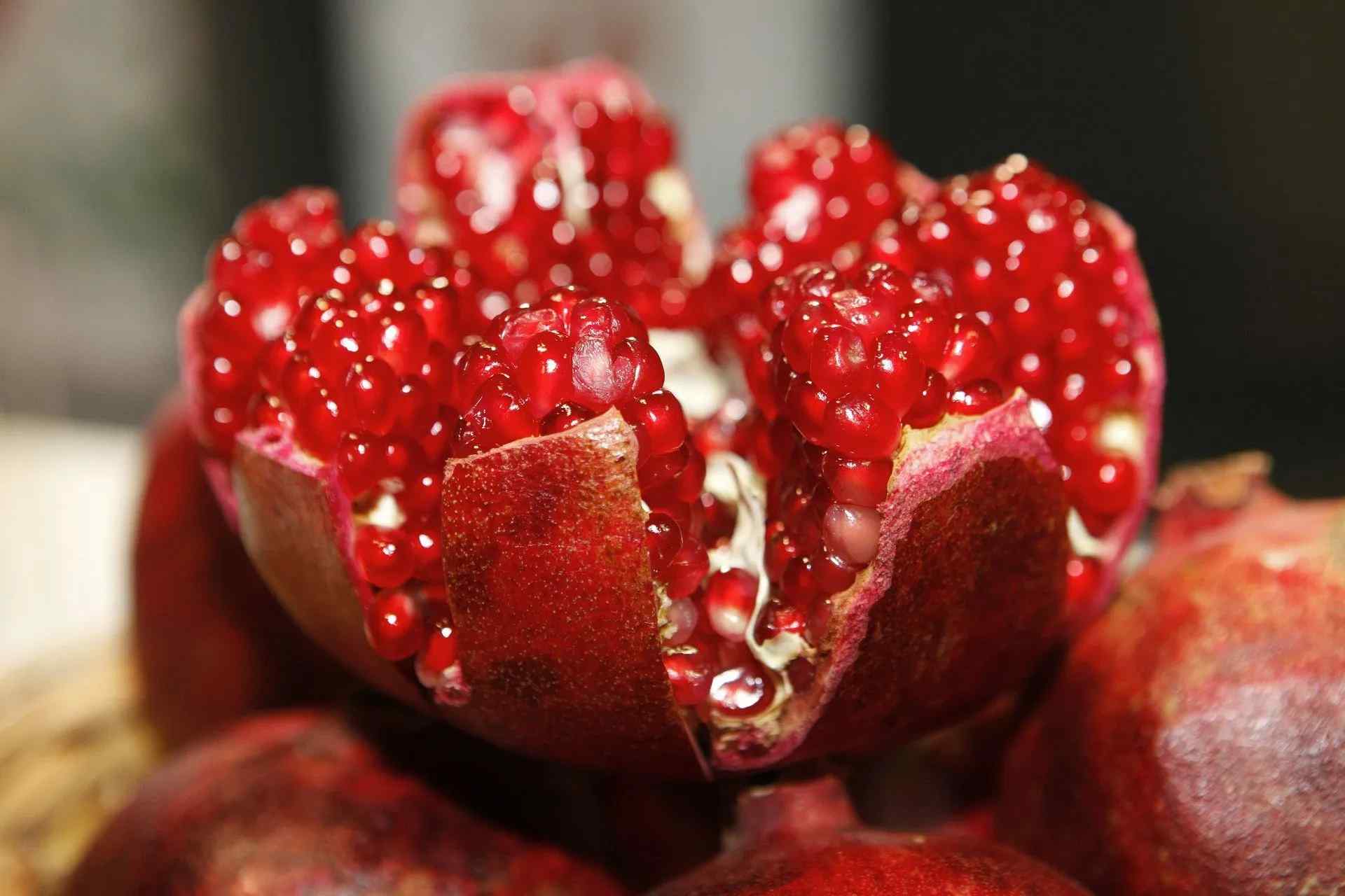 Pomegranates were crushed and used as a dye in ancient Rome.
