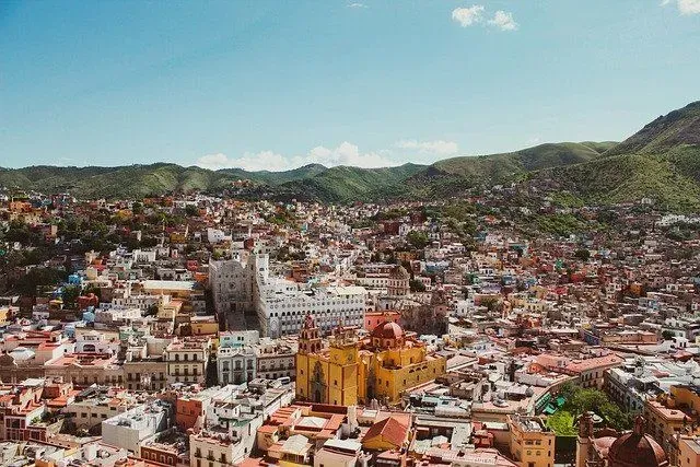 Read Guanajuato facts to know about this trans-Mexican volcanic belt and Mexico city.