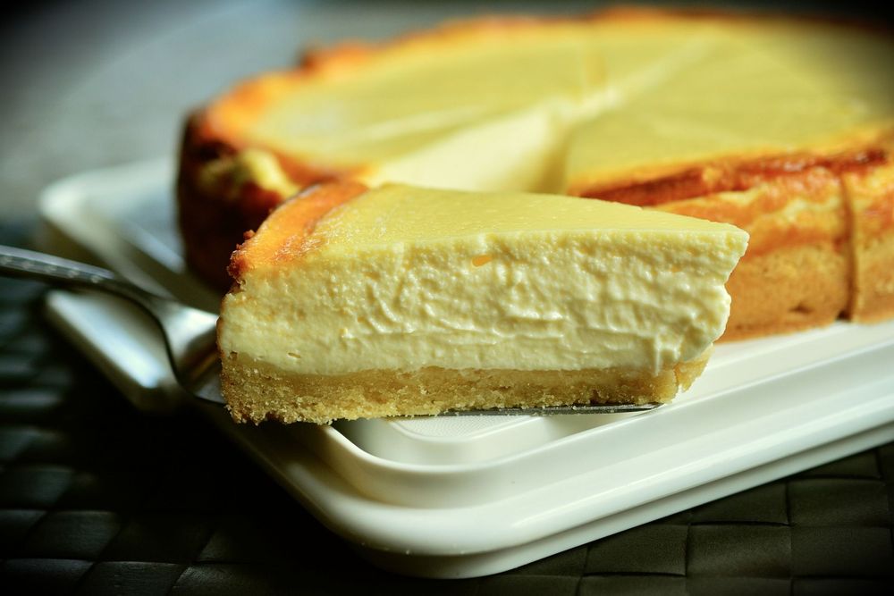 National White Chocolate Cheesecake Day Kidadl