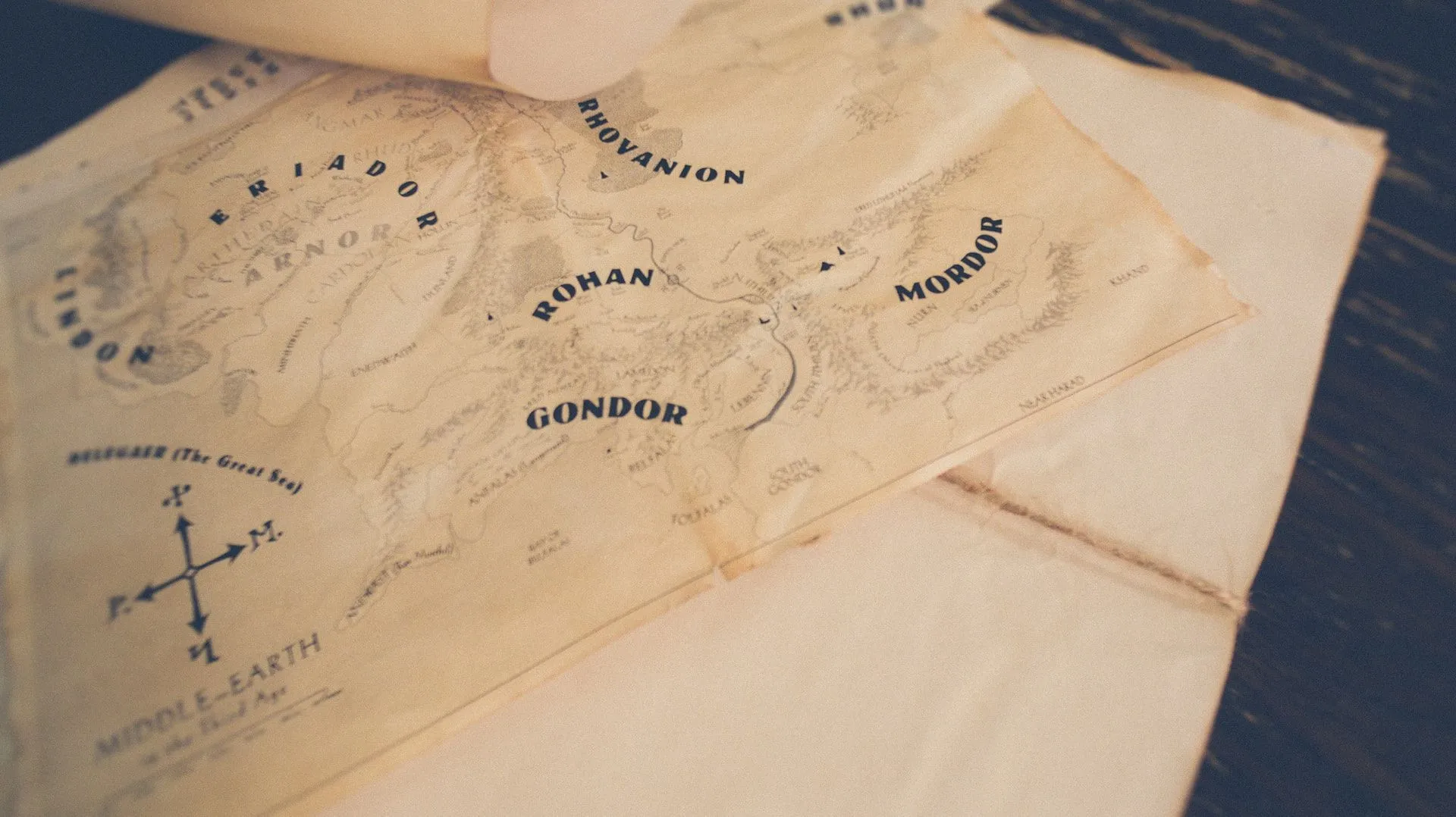Gondor Mordor map from the Lord of the rings