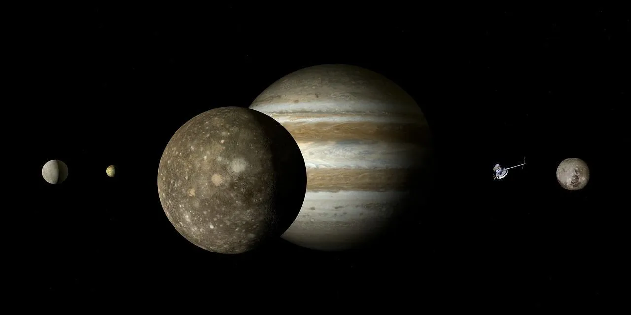 It was suggested in late 2008 that Jupiter may maintain the warmth of Europa's oceans by producing huge planetary tidal waves on the moon.