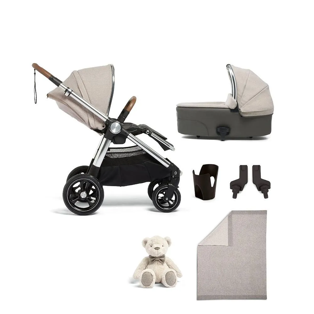 The 6-piece Ocarro pushchair starter set is great for new parents.