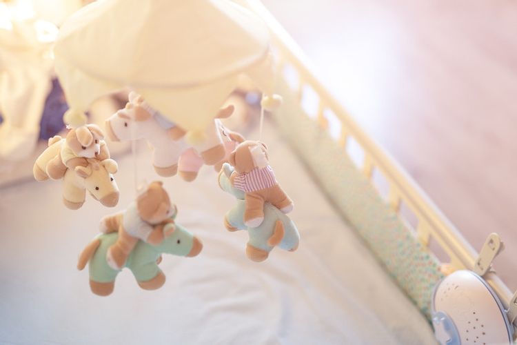 12 Best Baby Mobiles Perfect To Stimulate Or Soothe