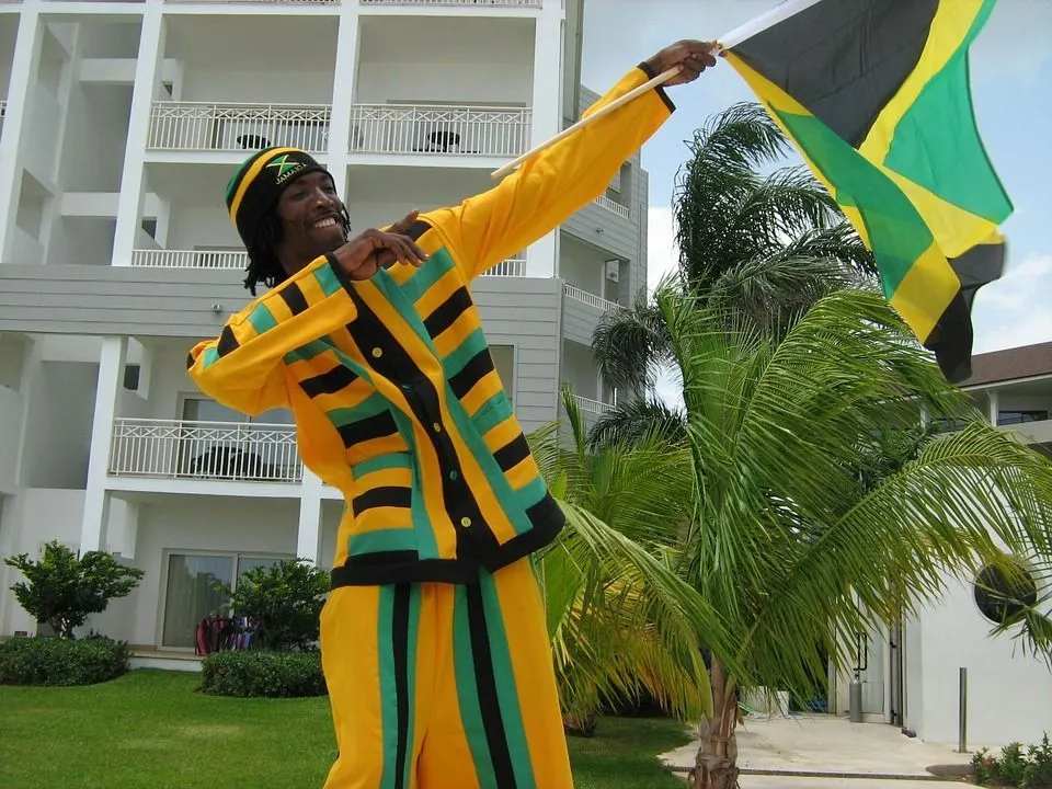 facts-about-the-jamaican-flag-history-meaning-and-other-details