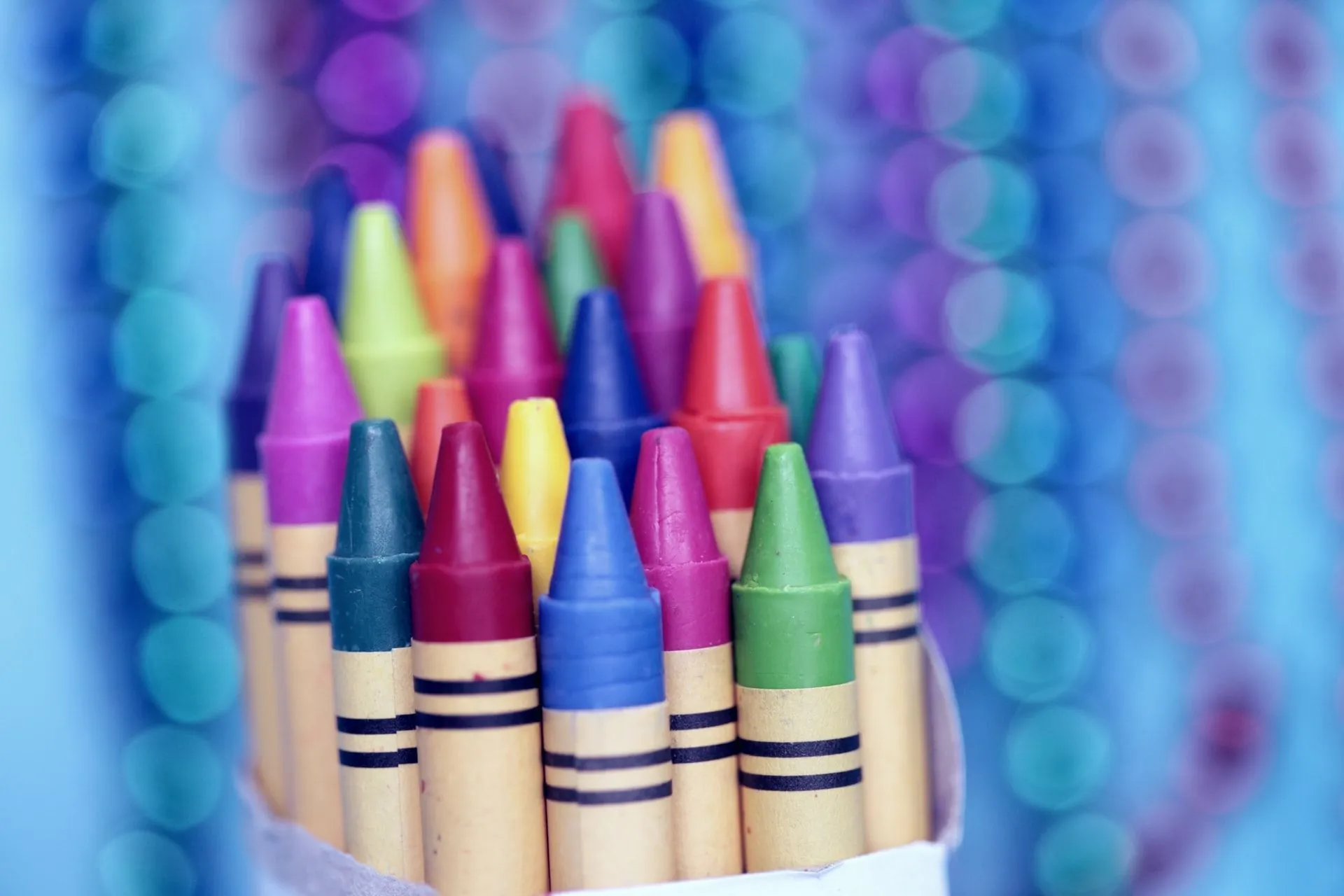 On March 31, National Crayon Day, which honors crayons, brings back incredible recollections of masterpieces by kids using their crayons.