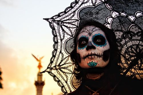 Day Of The Dead quotes have historic significance.