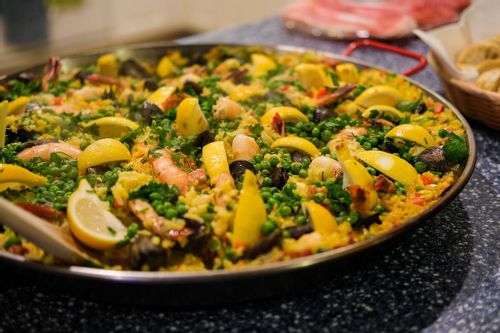 National Spanish Paella Day | Kidadl